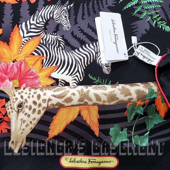 SALVATORE FERRAGAMO black Fall Leaves GIRAFFES Diamond silk scarf NWT envelope🎁 - Picture 3 of 4